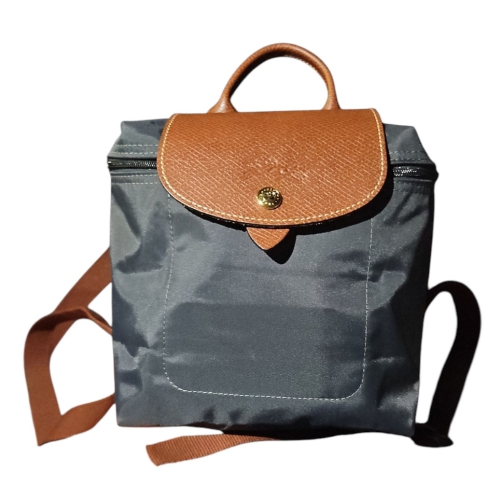 Gray and Black Minimalist Backpack with Adjustable Straps